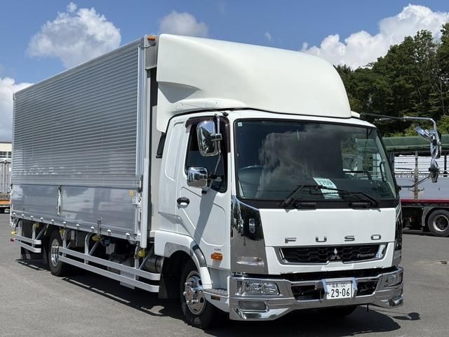 Mitsubishi FIGHTER 2019-07 7606846-2