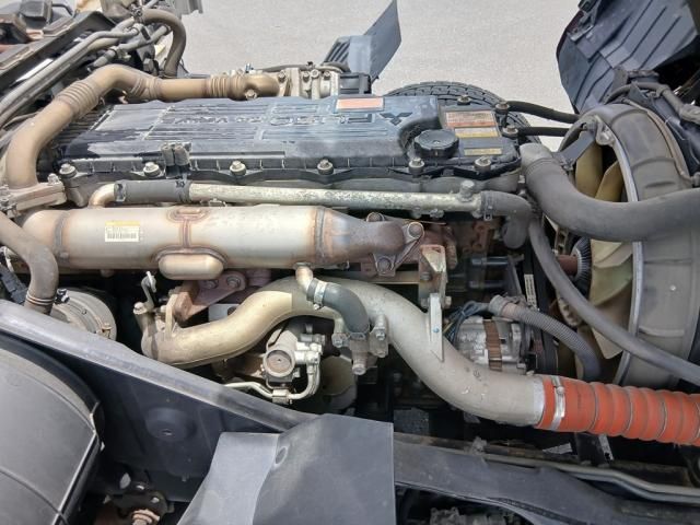 Mitsubishi FIGHTER 2018-06 7606849-15