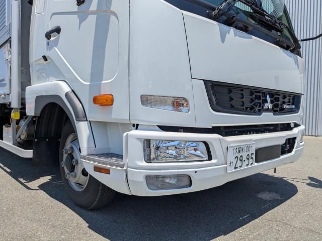 Mitsubishi FIGHTER 2025-12 7710167-24