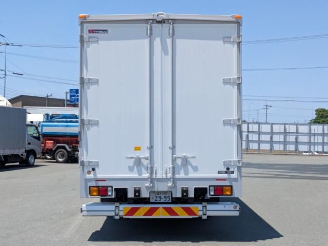 Mitsubishi FIGHTER 2025-12 7710167-6