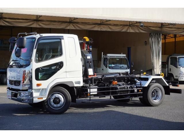 Mitsubishi FIGHTER 2024-10 7710144-0
