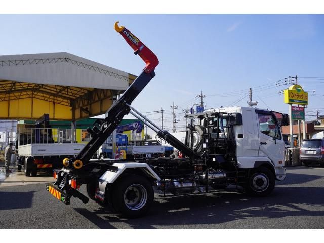 Mitsubishi FIGHTER 2024-10 7710144-20