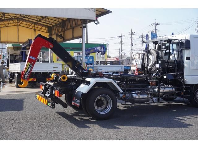 Mitsubishi FIGHTER 2024-10 7710144-22