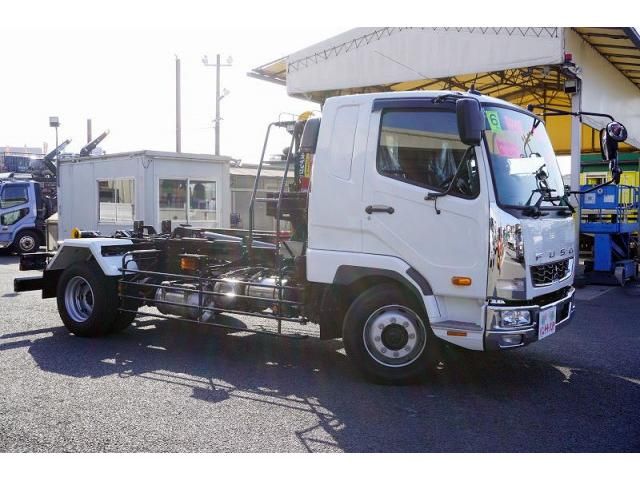 Mitsubishi FIGHTER 2024-10 7710144-5