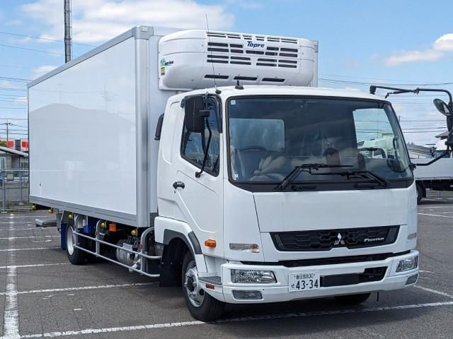 Mitsubishi FIGHTER 2025-12 7710154-1