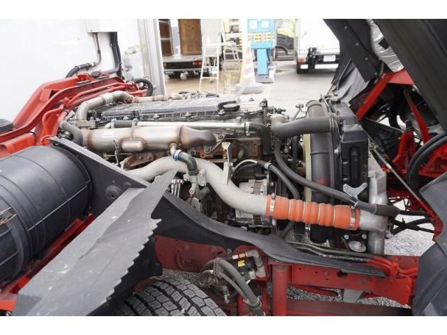 Mitsubishi FIGHTER 2023-07 7710152-15