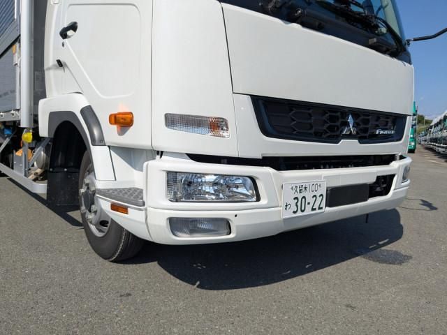 Mitsubishi FIGHTER 2025-12 7710169-24