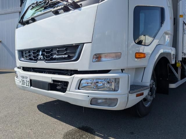 Mitsubishi FIGHTER 2025-12 7710169-25