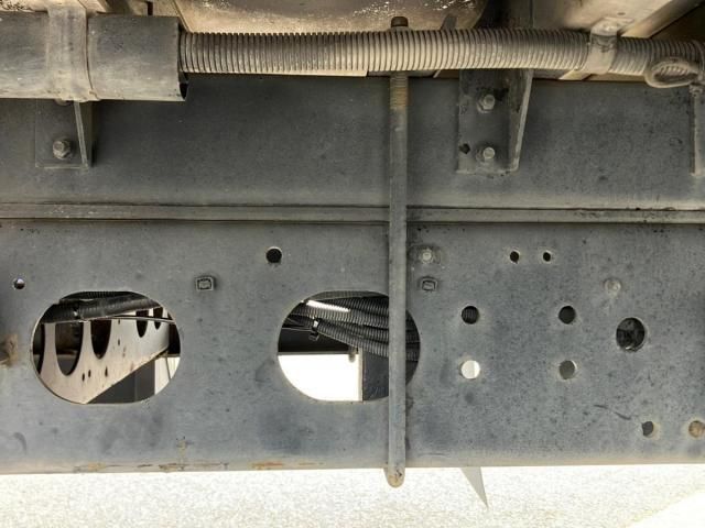 Mitsubishi FIGHTER 2012-03 7710226-11