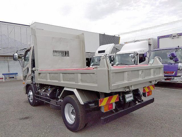 Mitsubishi FIGHTER 2018-09 7710231-3