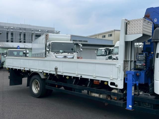 Mitsubishi FIGHTER 2020-06 7710186-10