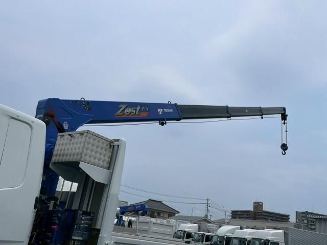 Mitsubishi FIGHTER 2020-06 7710186-21