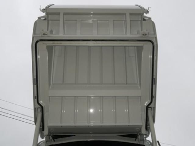 Mitsubishi FIGHTER 2026-02 7710148-8