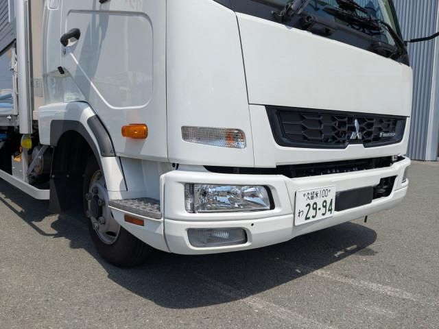 Mitsubishi FIGHTER 2025-12 7710174-24