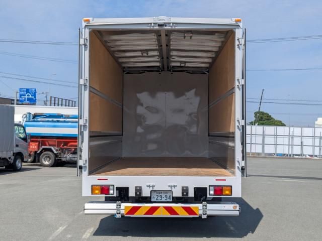 Mitsubishi FIGHTER 2025-12 7710174-7