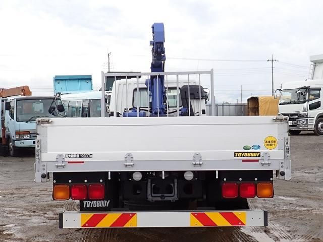 Mitsubishi FIGHTER 2024-02 7737864-5