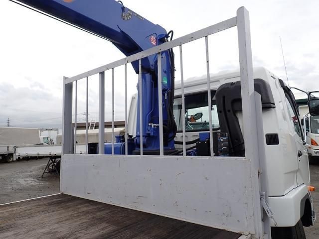 Mitsubishi FIGHTER 2024-02 7737864-8