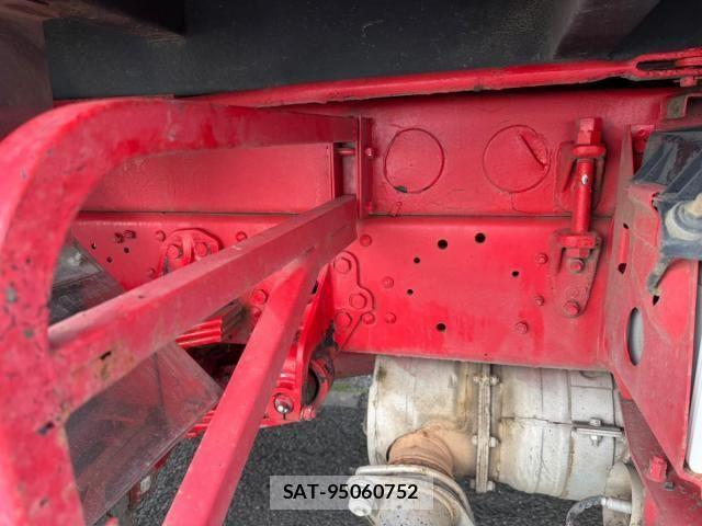 Mitsubishi FIGHTER 2014-11 7784885-22