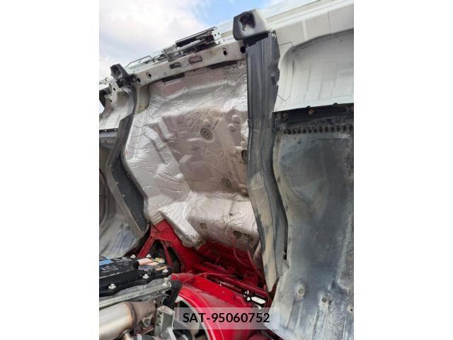 Mitsubishi FIGHTER 2014-11 7784885-29