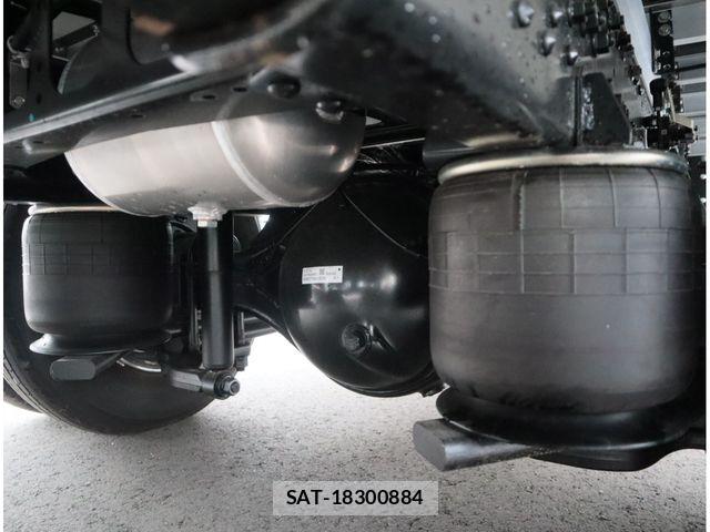 Mitsubishi FIGHTER 2025-08 7784895-18
