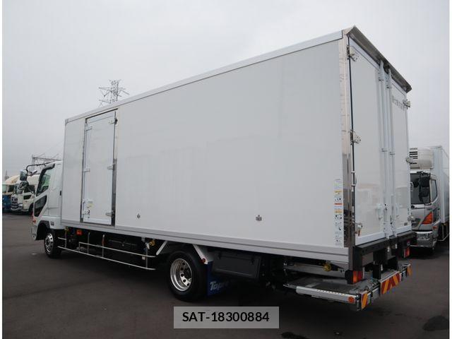 Mitsubishi FIGHTER 2025-08 7784895-4