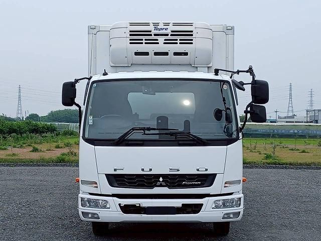 Mitsubishi FIGHTER 2022-09 7864682-1
