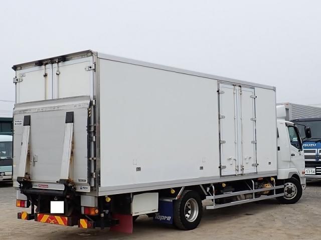Mitsubishi FIGHTER 2019-01 7864685-2