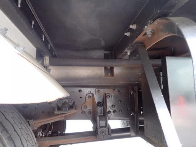 Mitsubishi FIGHTER 2019-02 7864691-9