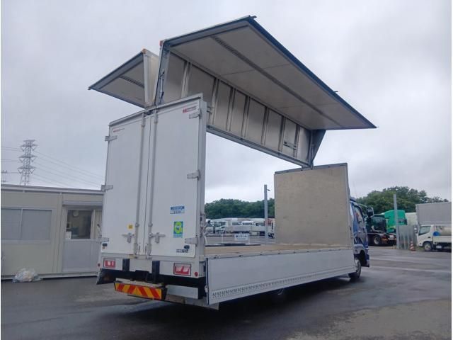 Mitsubishi FIGHTER 2020-12 7864690-7