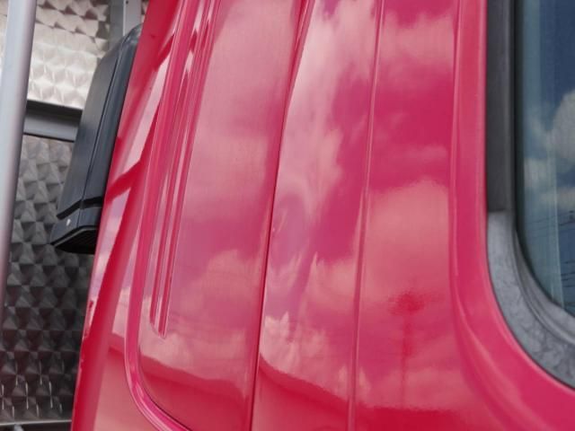 Mitsubishi FIGHTER 2017-01 7864684-24