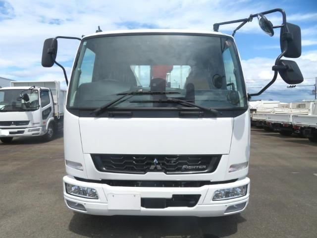 Mitsubishi FIGHTER 2026-04 7864681-2