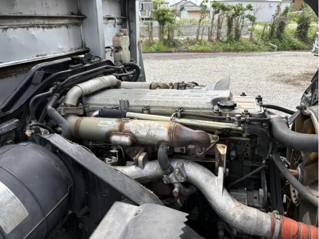 Mitsubishi FIGHTER 2008-10 7864692-19