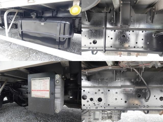 Mitsubishi FIGHTER 2016-08 7864689-17