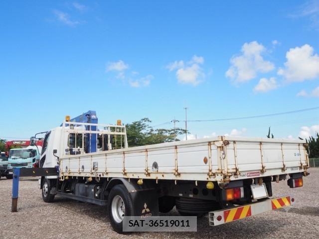 Mitsubishi FIGHTER 2019-08 7961620-2