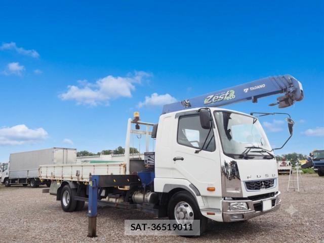 Mitsubishi FIGHTER 2019-08 7961620-6