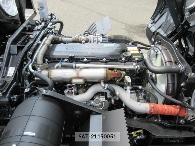 Mitsubishi FIGHTER 2026-03 7961602-18
