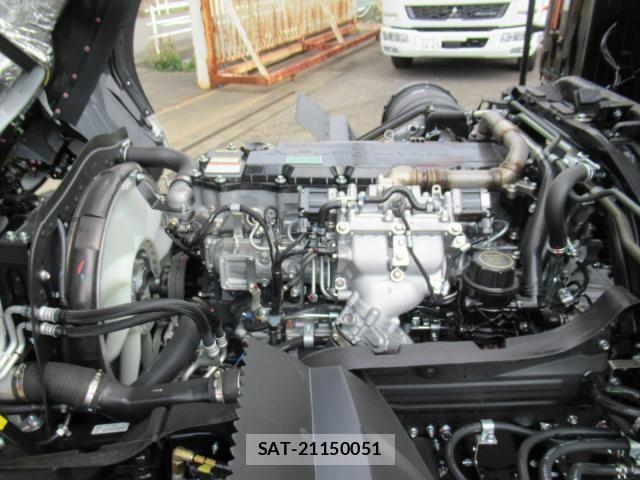 Mitsubishi FIGHTER 2026-03 7961602-19