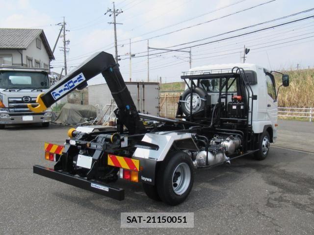 Mitsubishi FIGHTER 2026-03 7961602-2