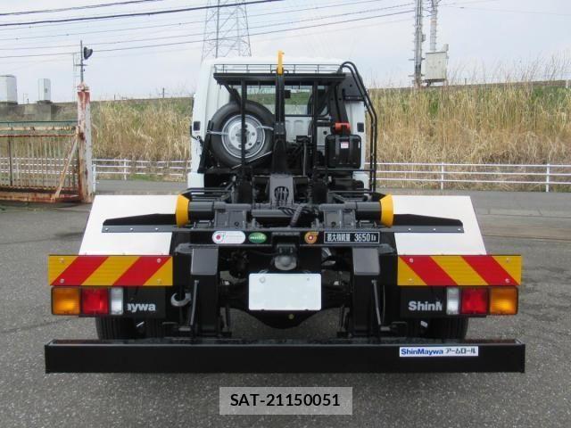 Mitsubishi FIGHTER 2026-03 7961602-4