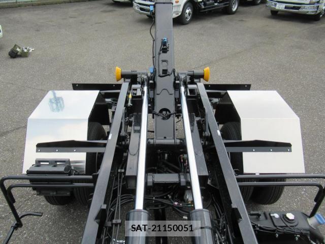 Mitsubishi FIGHTER 2026-03 7961602-5