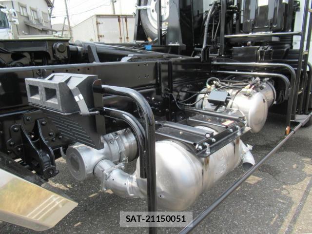 Mitsubishi FIGHTER 2026-03 7961602-8