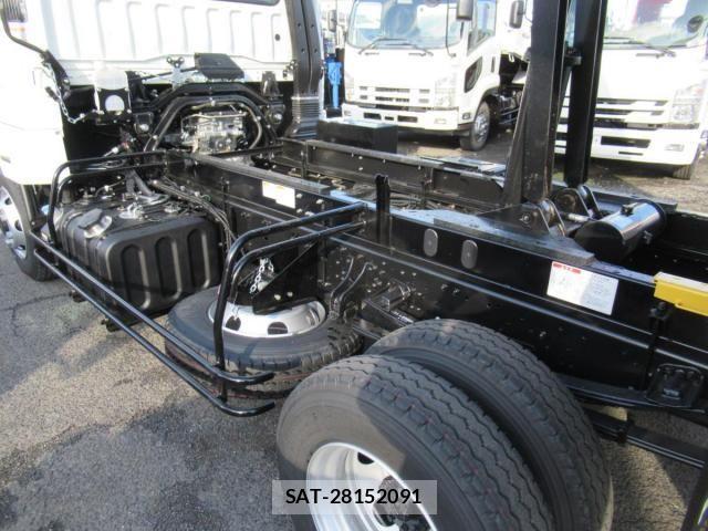 Mitsubishi FIGHTER 2026-03 7961609-13