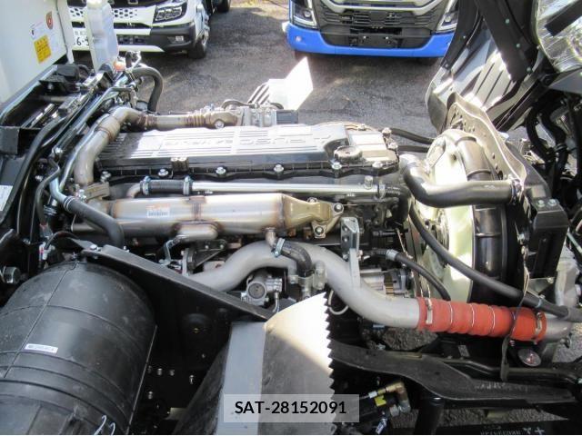 Mitsubishi FIGHTER 2026-03 7961609-17