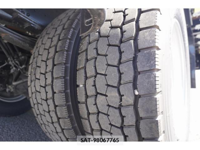 Mitsubishi FIGHTER 2023-06 7961589-10