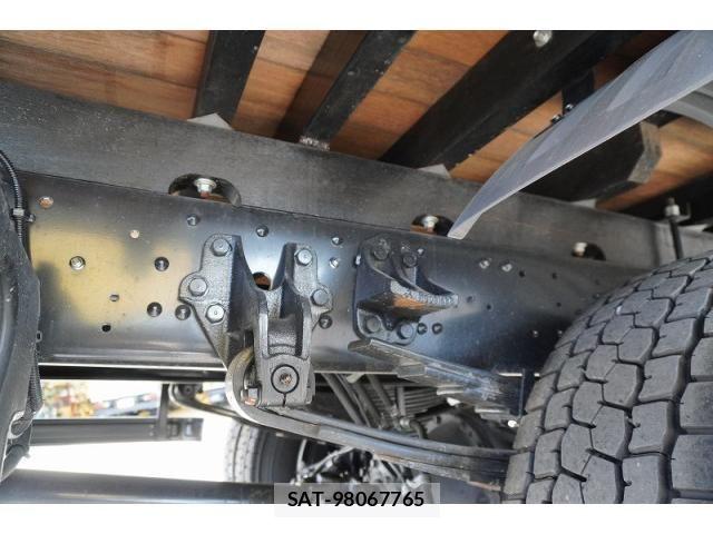 Mitsubishi FIGHTER 2023-06 7961589-11