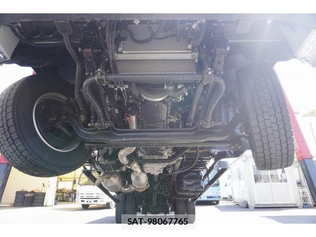 Mitsubishi FIGHTER 2023-06 7961589-15