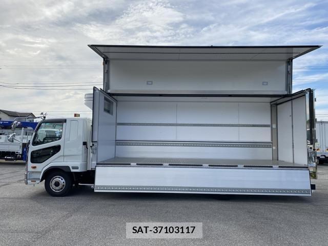 Mitsubishi FIGHTER 2026-04 7961590-4