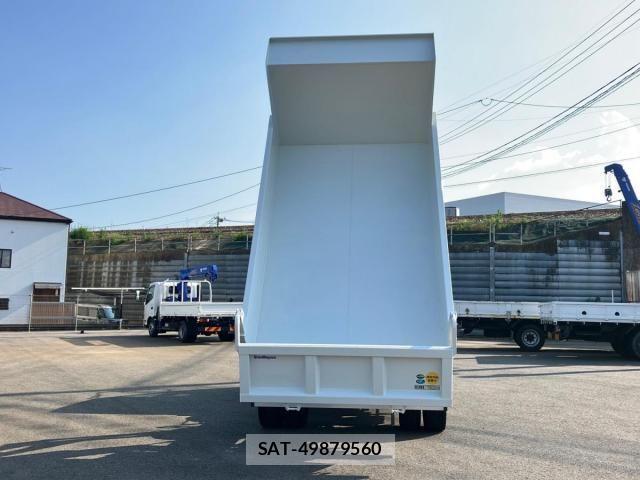 Mitsubishi FIGHTER 2024-10 7979214-9
