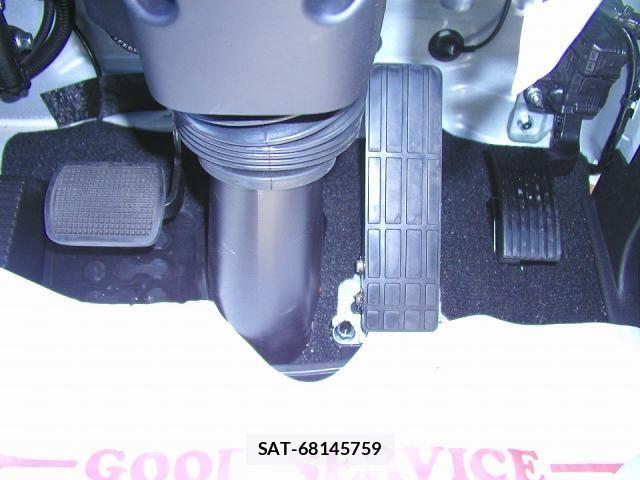 Mitsubishi FIGHTER 2026-04 7979219-26