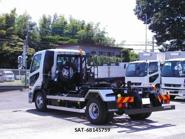 Mitsubishi FIGHTER 2026-04 7979219-2